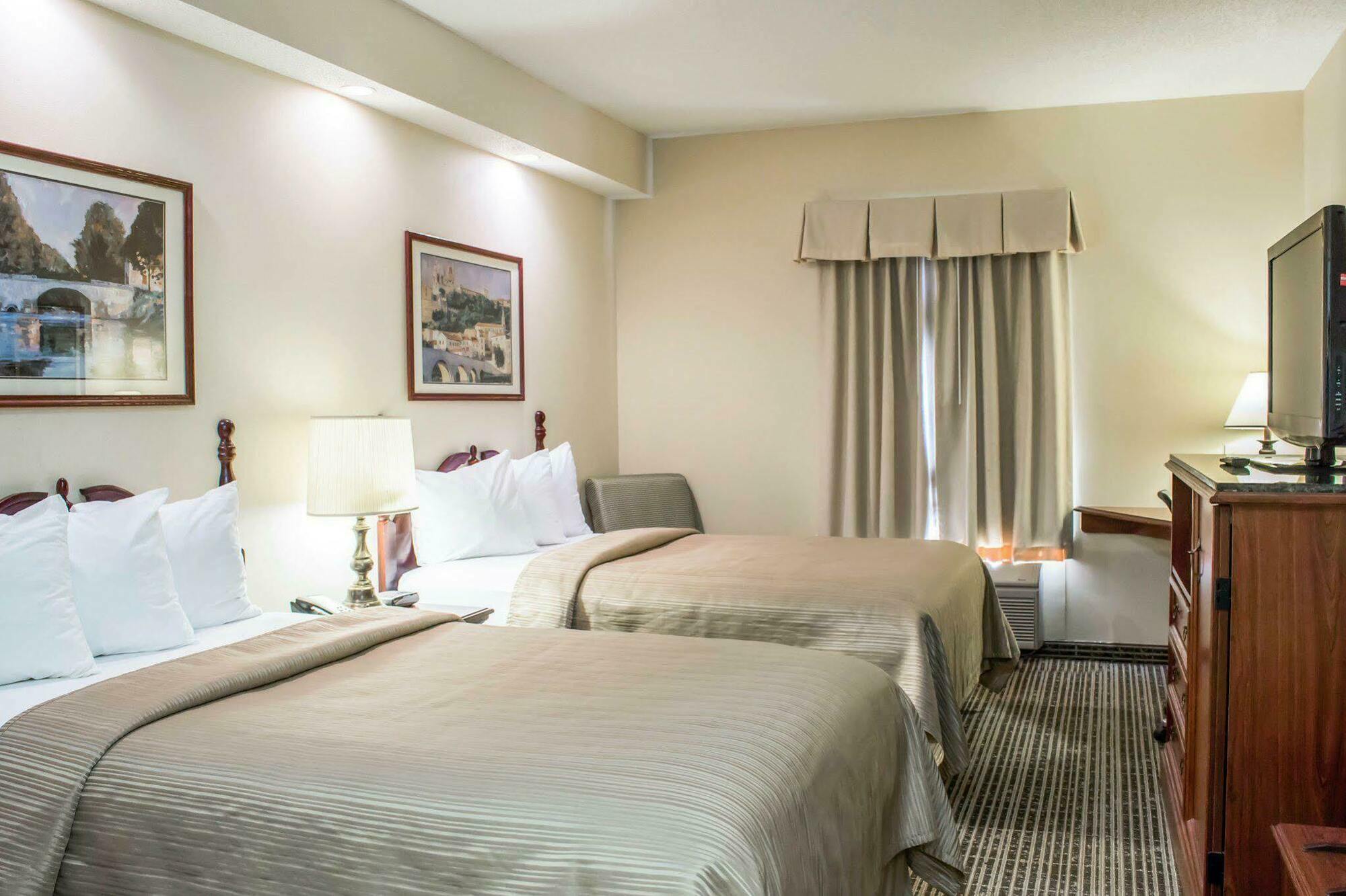 Quality Inn Goldsboro Zewnętrze zdjęcie
